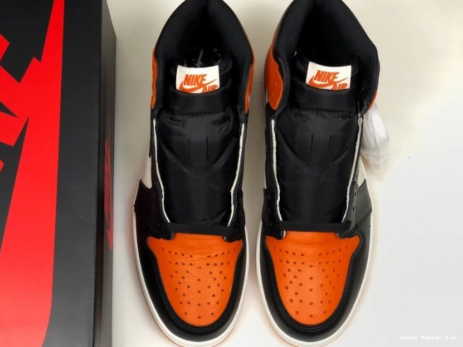 1 OW x Air AQ0818-158 AJ1 Jordan Off-Louis 0816